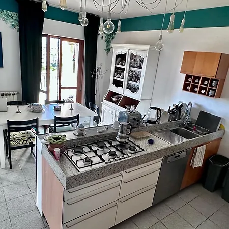 Seb's Flat - Of The Sun & Colors, Free Wi-fi , Ac, Smarttv