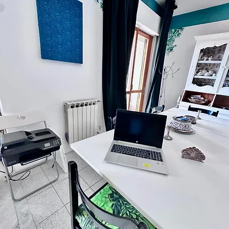 Seb's Flat - Of The Sun & Colors, Free Wi-fi , Ac, Smarttv Appartement *