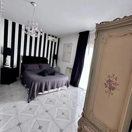 Seb's Flat - Of The Sun & Colors, Free Wi-fi , Ac, Smarttv Appartement *